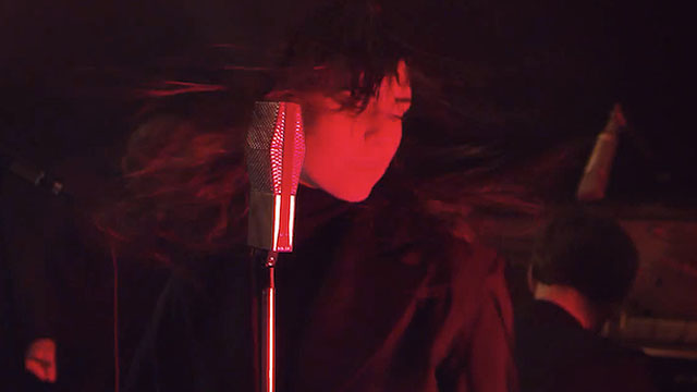 Viva as suecas: Lykke Li canta bonito para rede de lojas do seu país