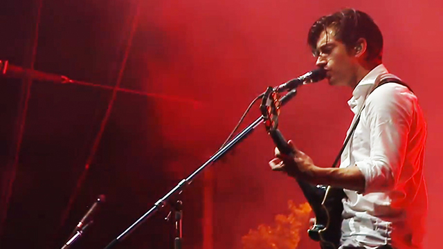 Os shows inteiros do Arctic Monkeys e do Interpol no Lollapalooza, duas bandas que vêm ao Brasil logo mais