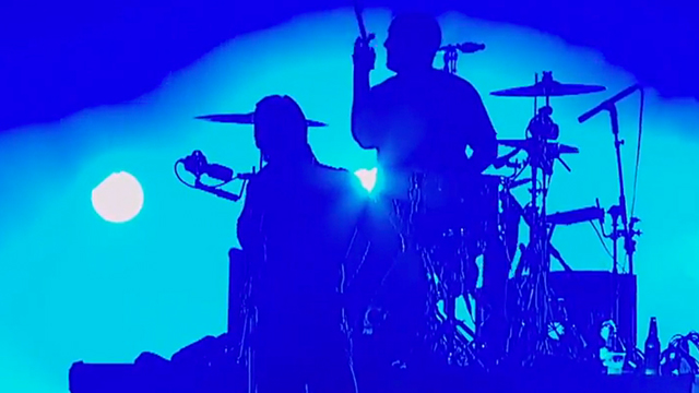 Arctic Monkeys na área. O show todo na Argentina