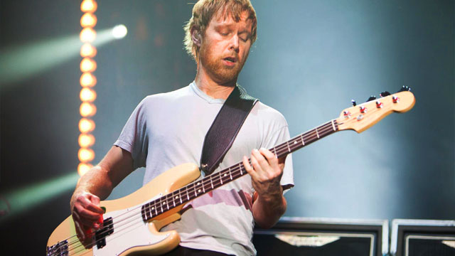 Nate Mendel, baixista do Foo Fighters, solta seu primeiro disco solo