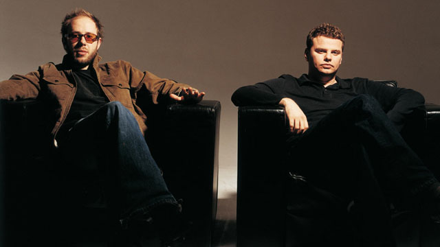 Cinco anos depois, Chemical Brothers volta com som inédito e parcerias com Beck e St. Vincent