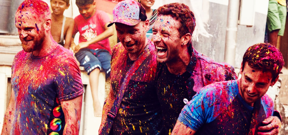 De pouco em pouco, Coldplay divulga seu novo álbum colorido que tem até o Obama