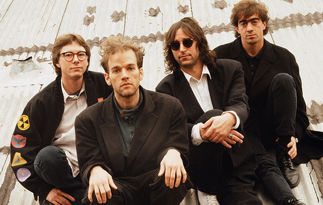 Quatro décadas depois, R.E.M. vai relançar primeiro EP da carreira em&#8230; CD. Tá ligado?