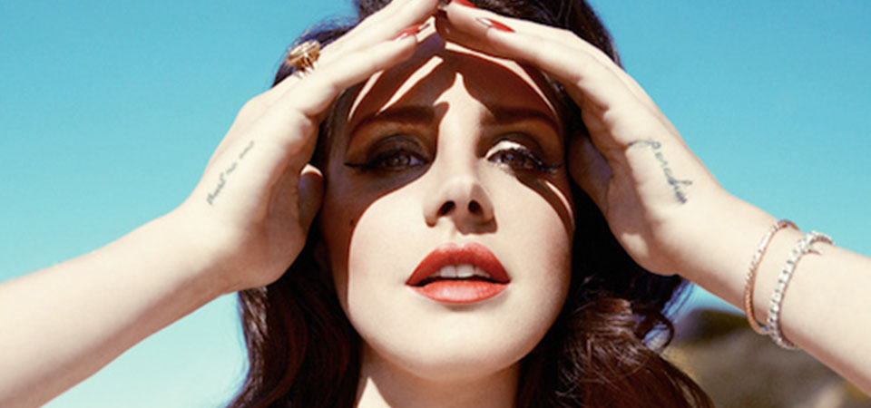 Antes de lançar seu novo álbum, Lana Del Rey divulga duas músicas que não estarão no projeto