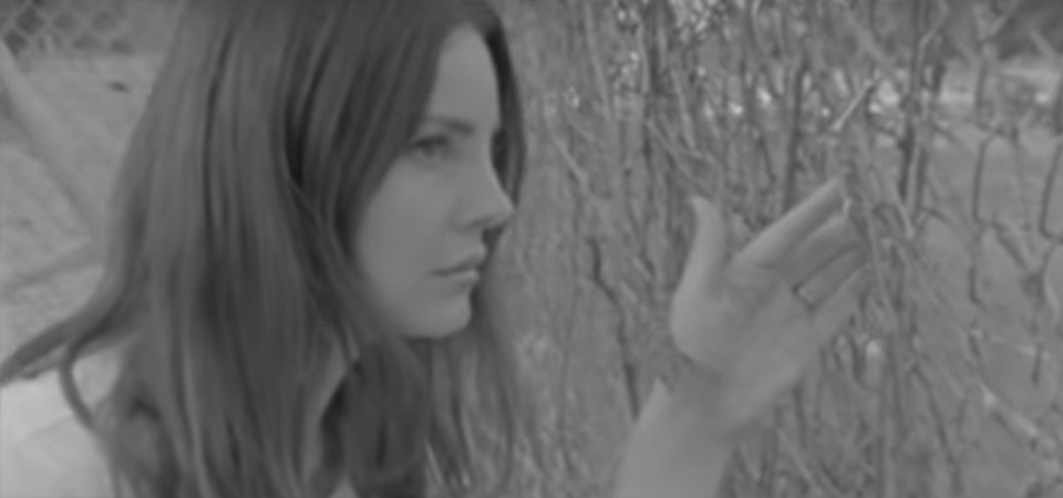 Mais Lana Del Rey. Em forma de desabafo, diva indie faz música sobre recentes massacres na América