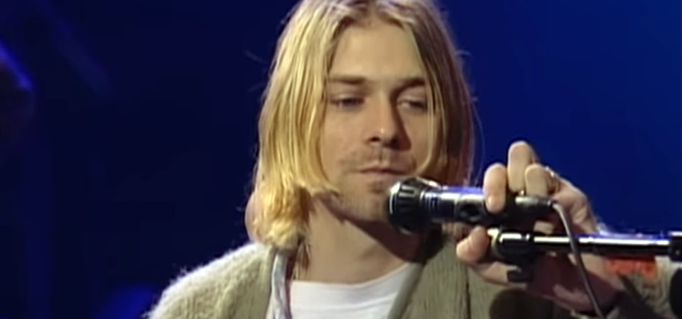 Memoria, memoria&#8230; Nirvana libera vídeos de &#8220;Come As You Are&#8221; para o Unplugged da MTV. Entre eles, o do ensaio com o Kurt entediado