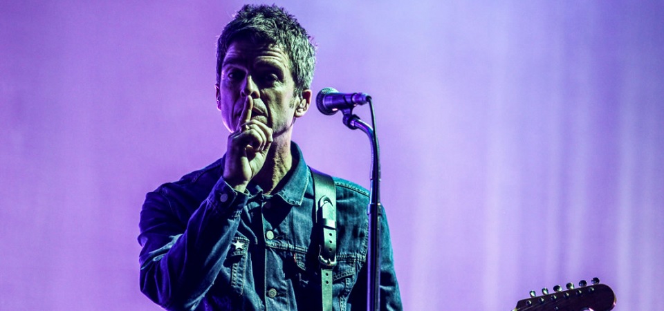 Noel Gallagher solta mais uma música estilo Haçienda. O Liam achou tudo muito chato