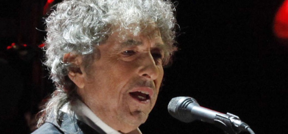 Com quase 80 anos de idade, gigante Bob Dylan solta seu primeiro disco de inéditas desde 2012