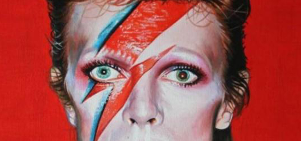 Viva Bowie! Duran Duran recria clássico &#8220;Five Years&#8221; e estrela streaming que lembra os aniversários de vida e morte do ícone inglês