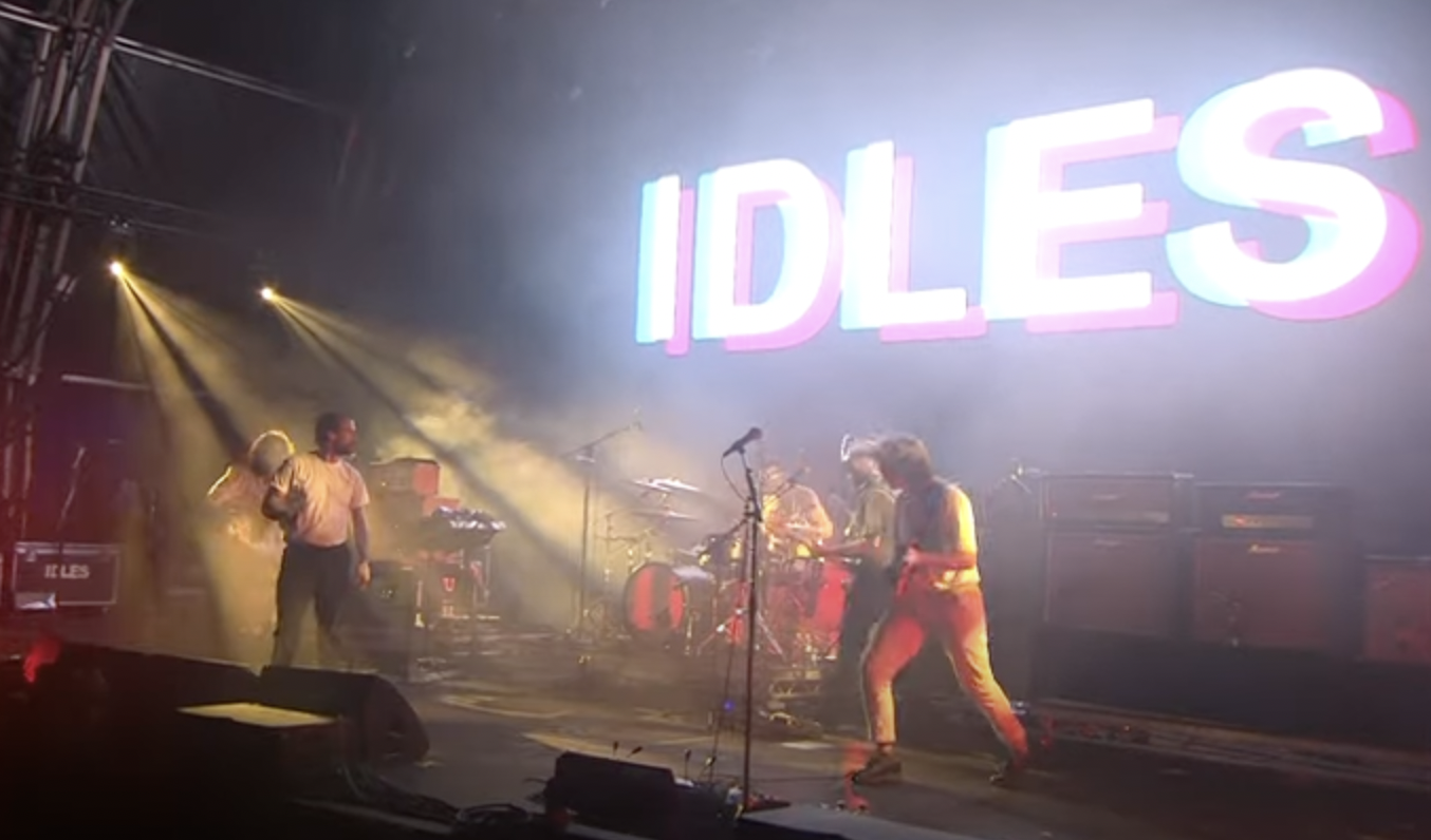 Tudo ao vivo, em festival. Turnstile na Holanda, Fontaines D.C. na Inglaterra, Idles na Espanha