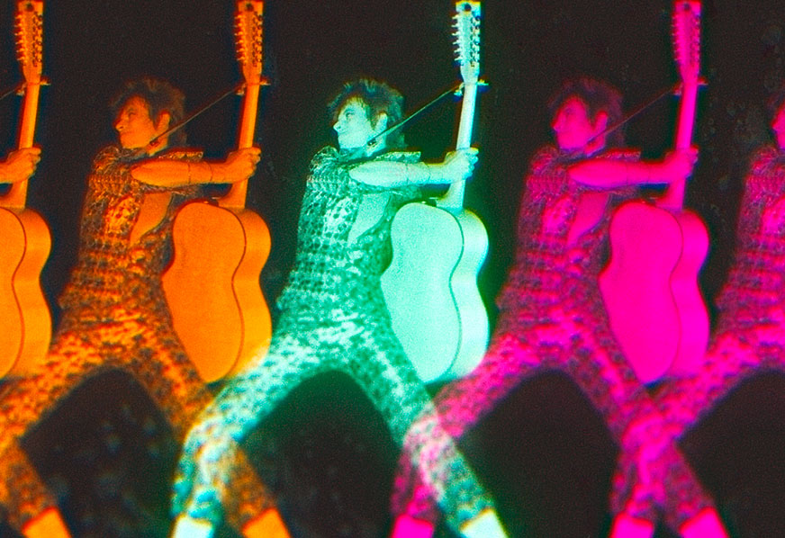 &#8220;Moonage Daydream&#8221;, filme sobre David Bowie, estreia nos cinemas brasileiros dia 15