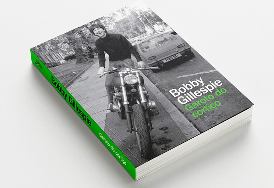 A ótima biografia do Bobby Gillespie, do Primal Scream, é lançada no Brasil. Quer receber o livro em casa?