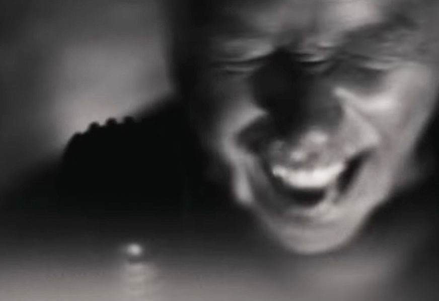 Metallica aborda &#8220;a escuridão que sentimos por dentro&#8221; em novo single. E com vídeo. Veja &#8220;Screaming Suicide&#8221;