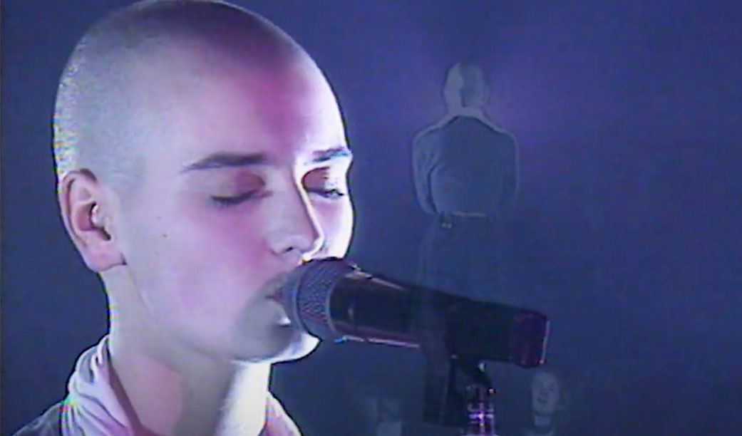 Sinéad O’Connor: o texto do Morrissey e uma das primeiras performances da cantora irlandesa na Europa