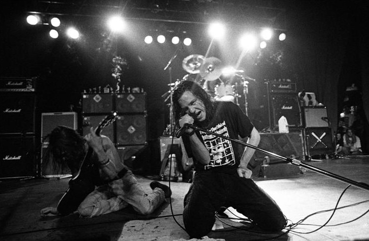 Feliz 30 anos! Pearl Jam anuncia o relançamento do histórico “Vs.”, segundo disco da banda