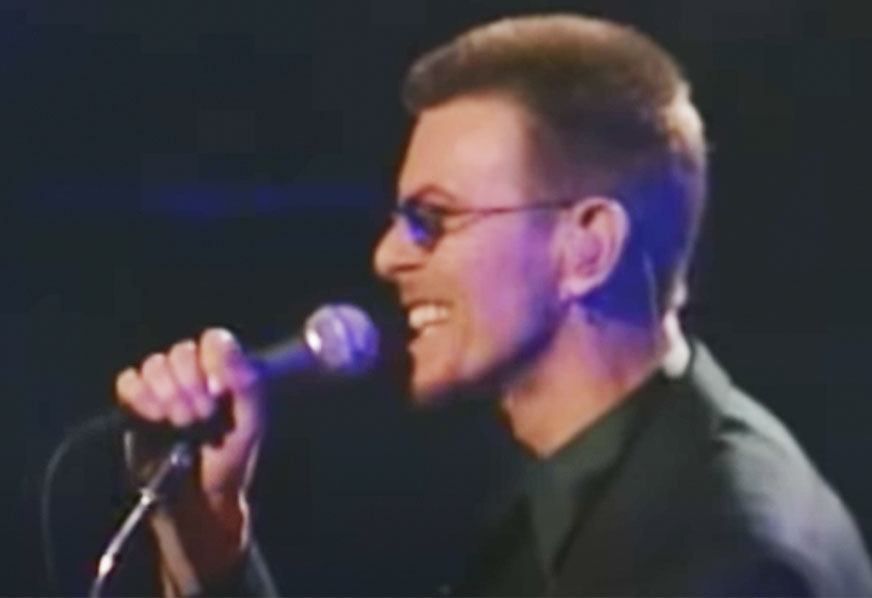 Celebrando Bowie: ao vivo, em session, com rua e ainda com uma cover do Wilco