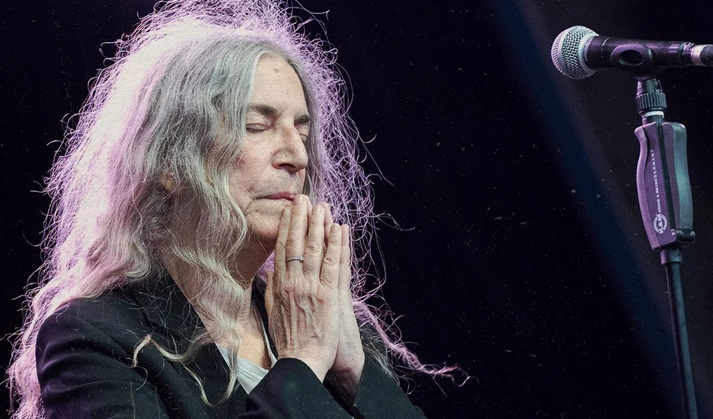 Depois do histórico show no Popload Festival 2019, Patti Smith voltará ao Brasil ano que vem