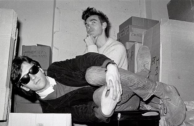 Após reunião dos Smiths bater na trave, Morrissey dá rara entrevista e chama Johnny Marr de &#8220;inseguro e medroso&#8221;