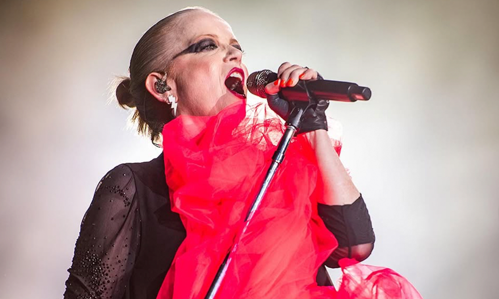 Garbage, que toca no Brasil em março, anuncia álbum &#8220;esperançoso&#8221;