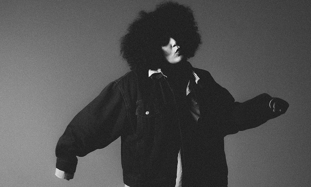 CENA &#8211; Em quatro atos, Jadsa retorna &#8220;big&#8221; ao disco, com o novíssimo e rico “Big Buraco”