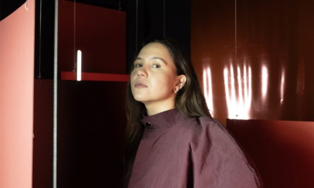 CENA &#8211; Bruna Vilela, ex-Miêta, faz ótima estreia solo com som que mistura o rock alternativo ao jazz. Veja o vídeo da intrigante &#8220;Rima da Glote&#8221;