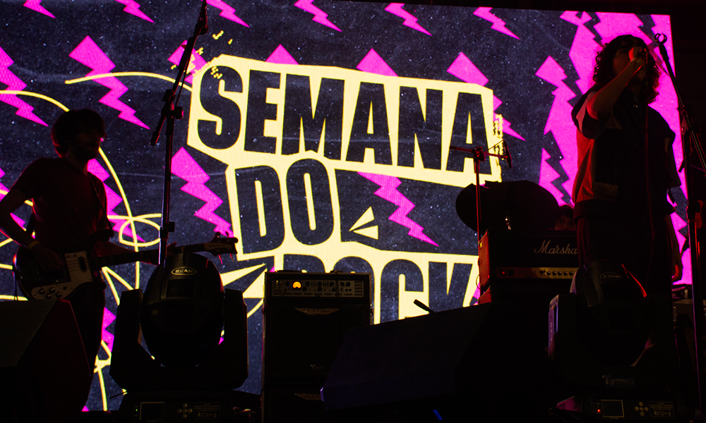 CENA &#8211; A treta da Sophia Chablau e uma Enorme Perda de Tempo no Centro de SP. Ou finalmente o rock sendo rock no Dia do Rock. Mais:  Terno Rei e O Grilo levando os indies ao centrão
