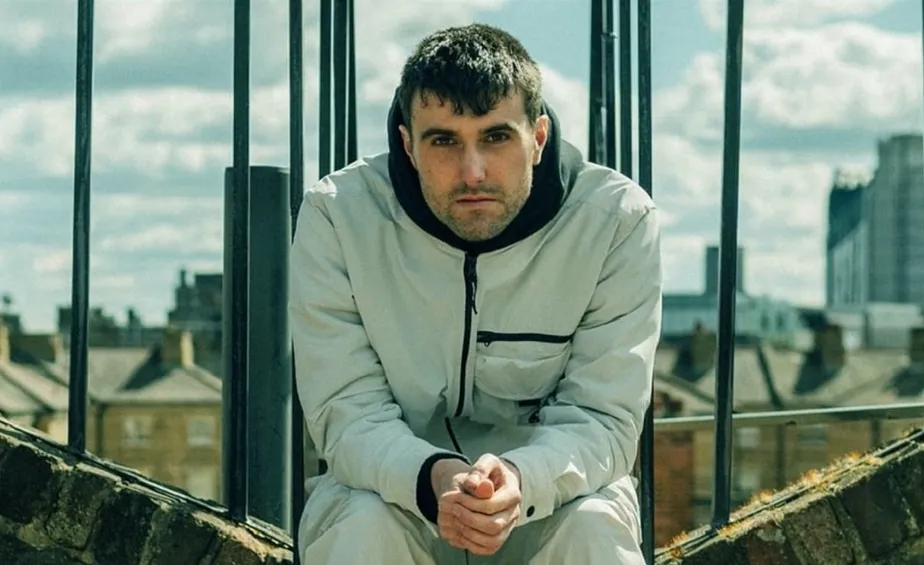 Popnotas &#8211; Fred again.. bota a mão na Amyl and the Sniffers. Dan Snaith solta outra música enquanto Daphni. E o novo single de quase meia hora do F*cked Up