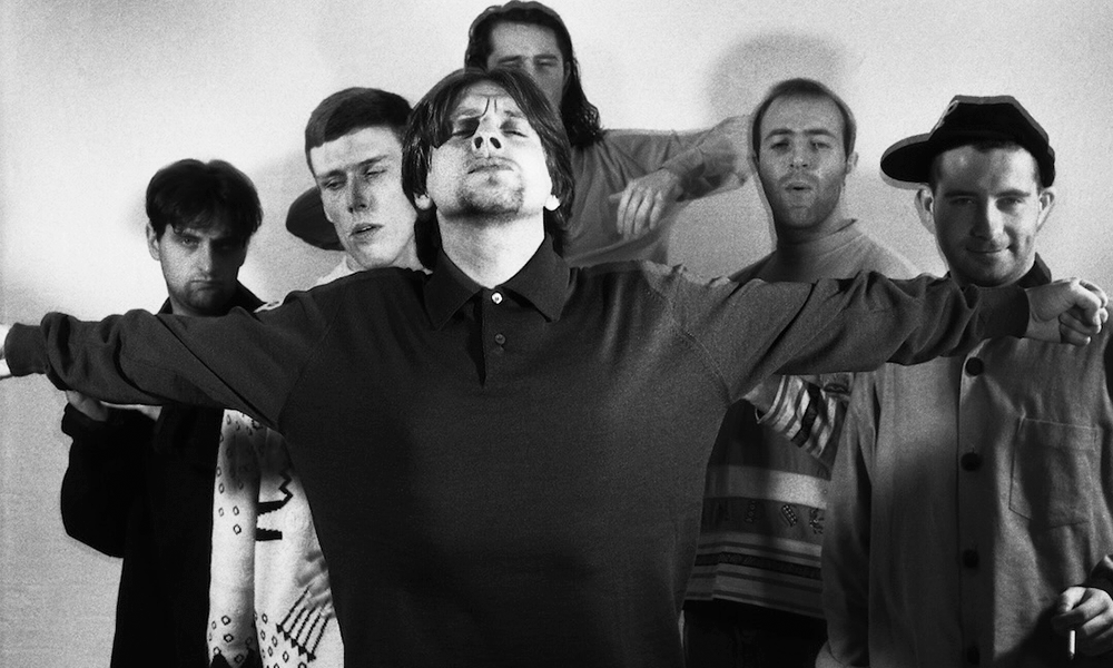 Os 40 anos doidos do Happy Mondays. Daniel Avary solta remix para &#8220;Hallelujah&#8221;
