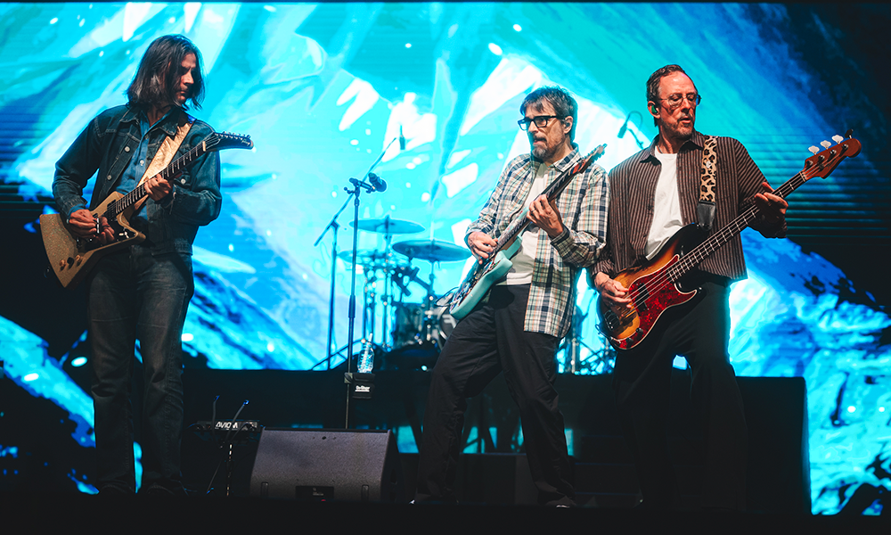 Weezer, em SP, brilha para os fãs que ainda não &#8220;desistiram do Weezer&#8221;