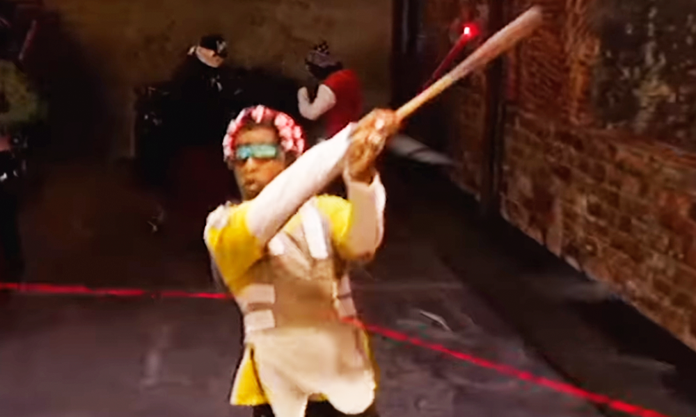 A$AP Rocky faz duas viaturas de polícia se chocarem em vídeo de mais um single ótimo e caótico