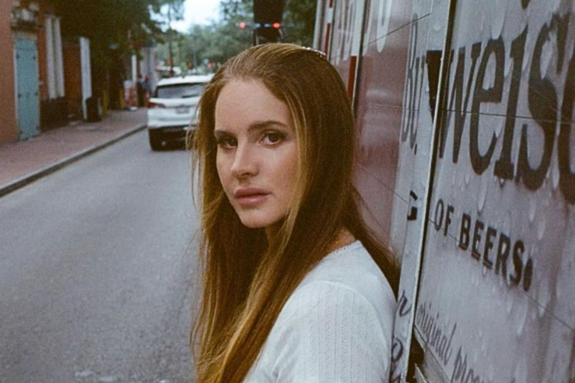 Carnaval indie: Lana Del Rey solta nova música, a sua favorita do disco que não sabemos se será mesmo lançado um dia