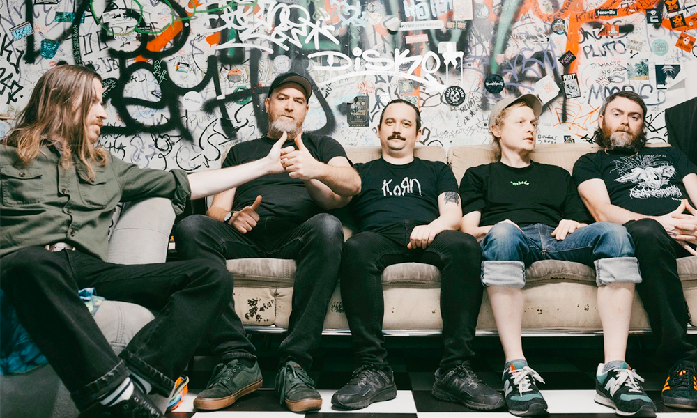 Popnotas – Massari Fest traz ao Brasil a banda inglesa Pigs Pigs Pigs Pigs Pigs Pigs Pigs. O single novo mortal do Ludovic. E o supergrupo Drink The Sea, quem?, em SP em março