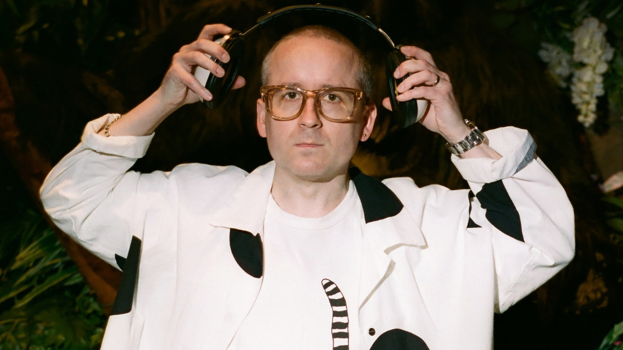 Alexis Taylor promove encontro chique do Hot Chip com o The Avalanches na nova e ótima “I Can Feel Your Love”