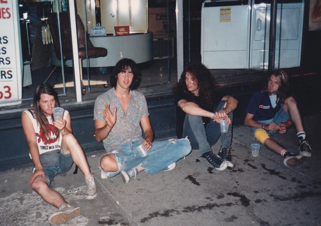 Viva a internet! Com milhares de gravações raras e antigas de gente como Nirvana, R.E.M., The Cure e Sonic Youth, Santo Graal do indie é parcialmente revelado de forma gratuita